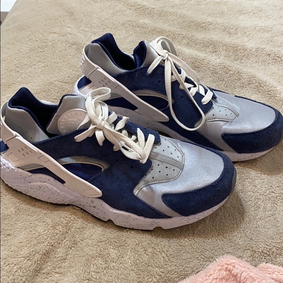 custom nike shoes website